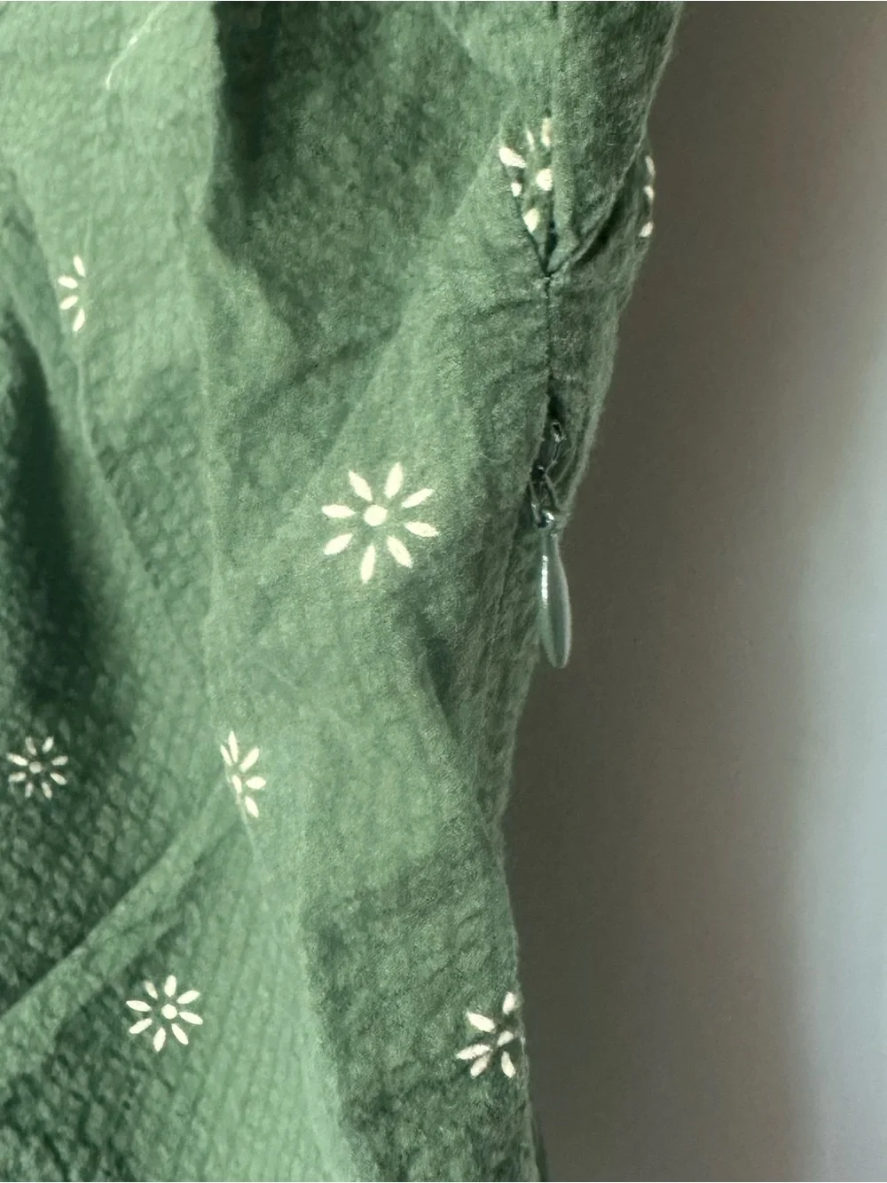Madewell Voile Puff-Sleeve Top 10 large Floral green 100% Cotton short v-neck